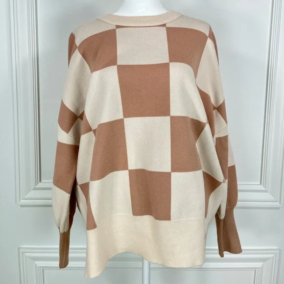 Amazon Checkered Sweater - Picture 2 of 5